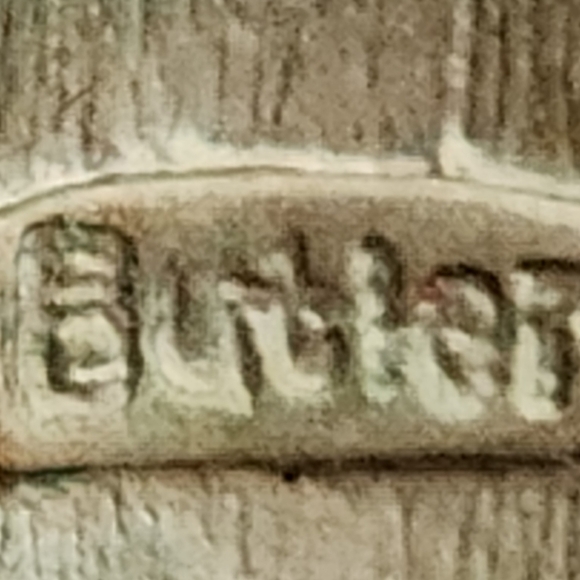 Vintage Butler Clip-on Earrings - Picture 5 of 13